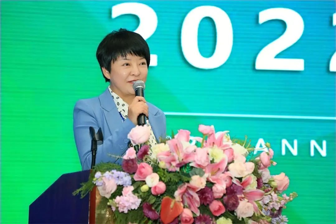 千帆竞发勇者胜 百舸争流奋楫先——润世华年终大会深度总结2022年、周全安排2023年
