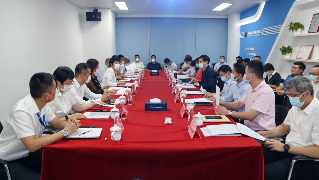 锦利公司官方网站新闻丨龙岗区委书记张礼卫率队莅临集团走访调研现场办公助力企业长效高质生长